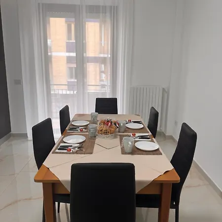 Bella Couette-café 3*